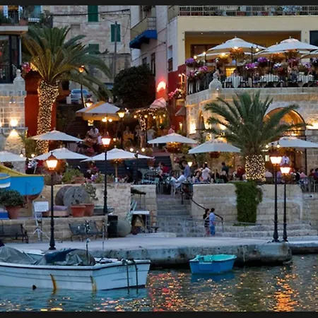 Holiday home Cozy Near Tas-sliema Centre, Terrace *